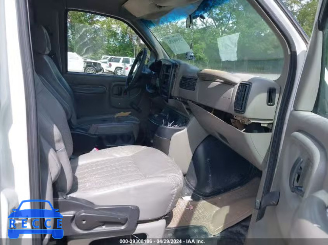 2001 CHEVROLET EXPRESS 1GCFG15W511125967 image 4