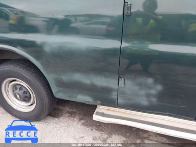 2001 CHEVROLET EXPRESS 1GAHG39R111132836 image 17