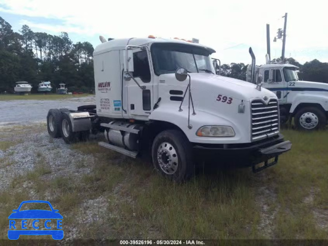 2005 MACK 600 CX600 1M1AE06YX5N022133 Bild 0