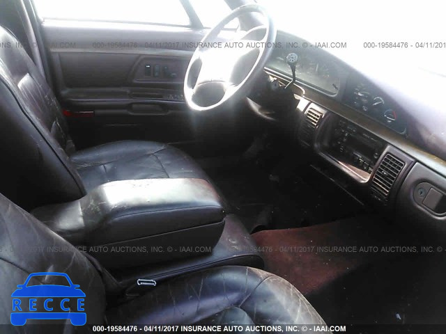 1995 OLDSMOBILE 88 ROYALE 1G3HN52K8S4817924 image 4