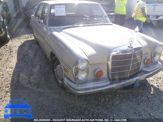 1972 MERCEDES 280 SE 10806712010148 Bild 5