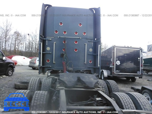 2000 FREIGHTLINER FLD FLD120 1FUPCSZB7YLB98894 Bild 6