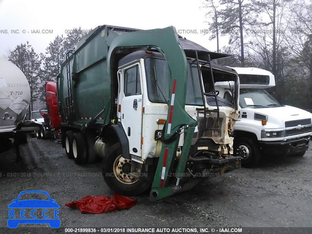 2016 PETERBILT 320 3BPZLJ0X2GF100517 image 0