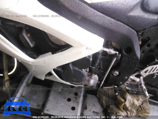 2006 SUZUKI GSX-R750 K6 JS1GR7KA762106729 image 8