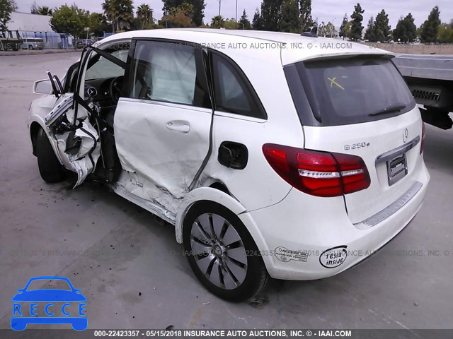 2016 MERCEDES-BENZ B 250E WDDVP9AB8GJ010713 Bild 2