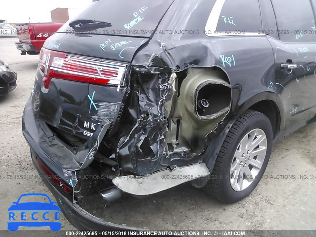 2015 LINCOLN MKT 2LMHJ5NKXFBL04158 image 5