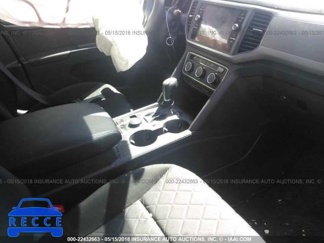 2018 VOLKSWAGEN ATLAS 1V2HR2CA6JC504124 image 4