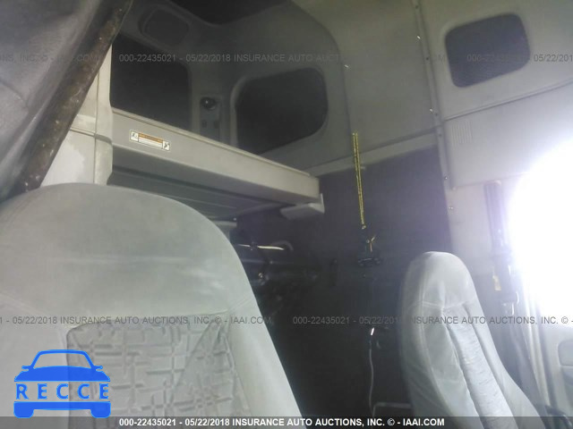 2005 FREIGHTLINER ST120 ST120 1FUJBBCG45LU96311 image 4