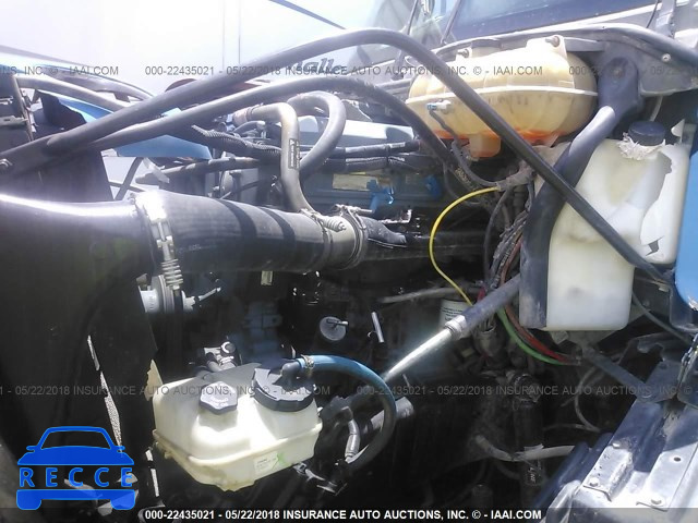 2005 FREIGHTLINER ST120 ST120 1FUJBBCG45LU96311 image 8