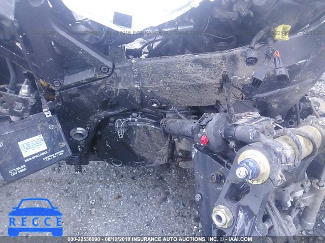 2005 SUZUKI GSX-R750 K JS1GR7JA352102368 image 6