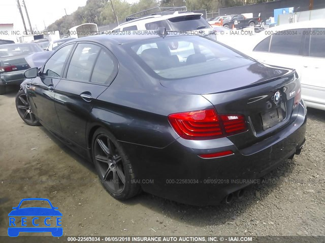 2016 BMW M5 WBSFV9C53GD595820 Bild 2