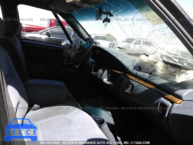 1996 OLDSMOBILE 88 LS 1G3HN52K5T4800273 image 4