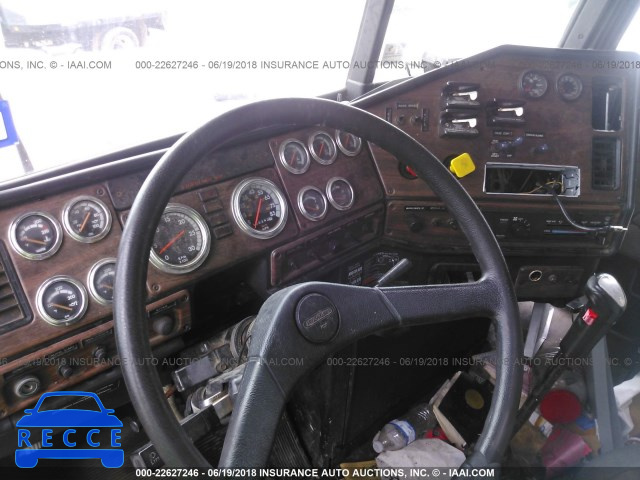 2000 FREIGHTLINER CONVENTIONAL FLD120 1FUPCSEB1YDB42580 image 4