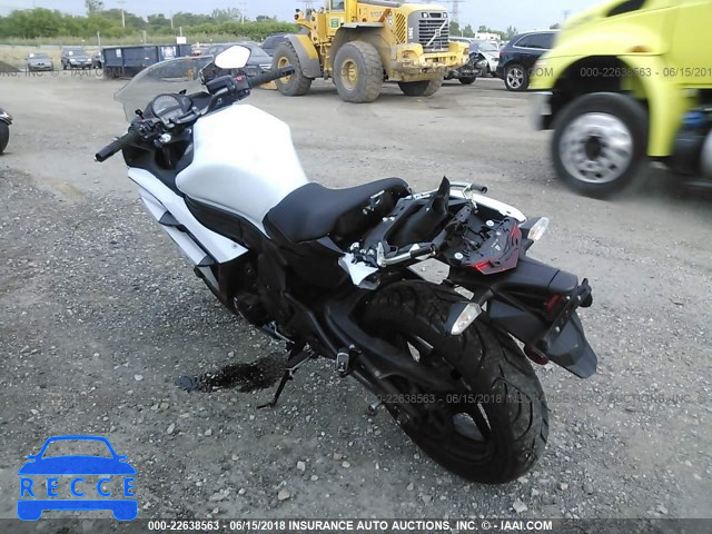 2013 KAWASAKI EX650 E JKAEXEE18DDA08892 Bild 2