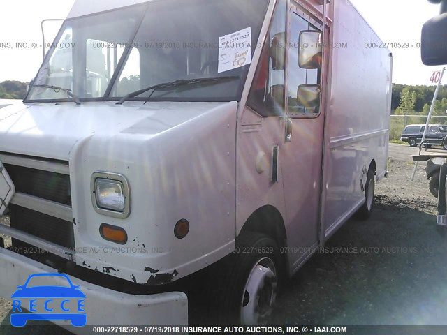 2001 FREIGHTLINER CHASSIS M LINE WALK-IN VAN 4UZAANBW21CH52684 image 1