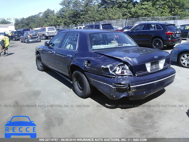 2002 FORD CROWN VICTORIA 2FAFP73W92X114362 image 2