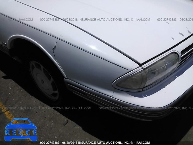 1995 OLDSMOBILE 88 ROYALE 1G3HN52K5SH335730 image 5