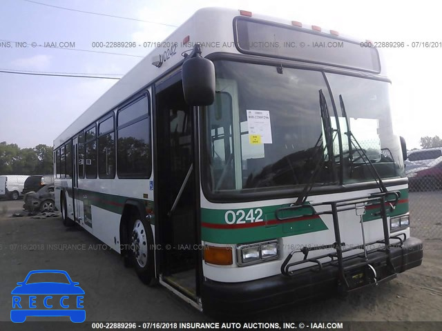 2002 GILLIG TRANSIT BUS LOW 15GGD181121072497 image 0