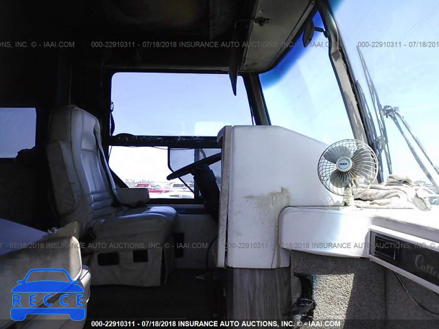 1999 FREIGHTLINER CHASSIS X LINE MOTOR HOME 4UZ6XJCA5XCB67185 image 4