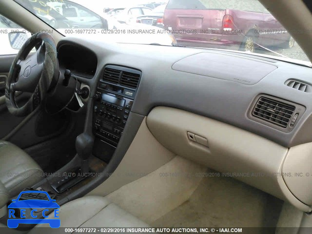 2000 LEXUS ES300 JT8BF28G3Y5079777 Bild 4