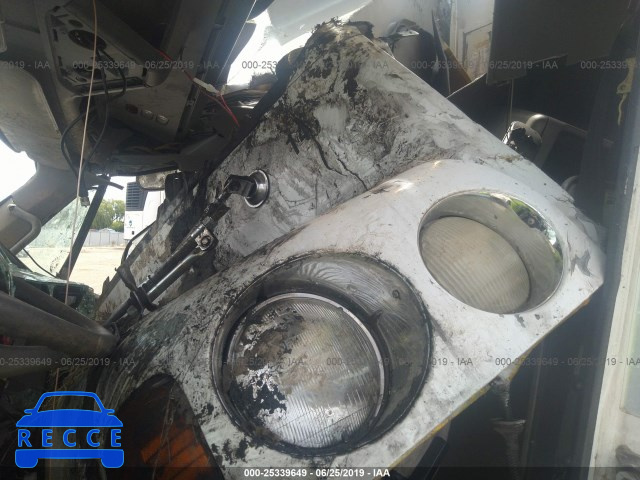 2001 FREIGHTLINER ST120 ST120 1FUJBBCG91LH73416 image 4