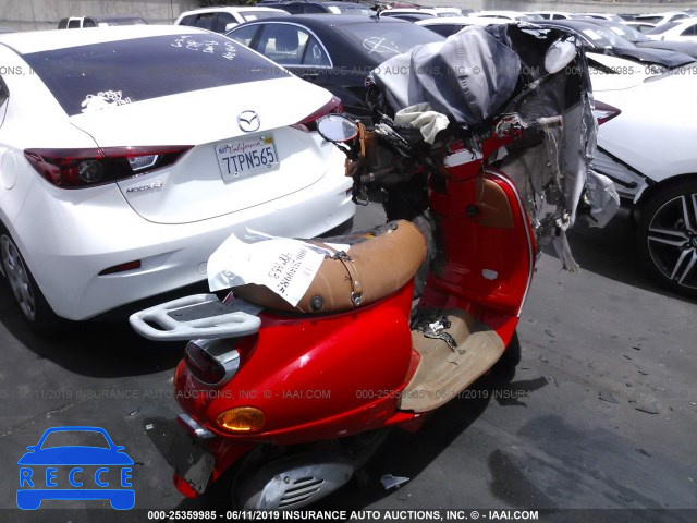 2005 VESPA M198F ZAPM198FX55013567 image 2