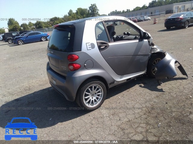 2013 SMART FORTWO ELECTRIC WMEEJ9AA9DK699011 image 2