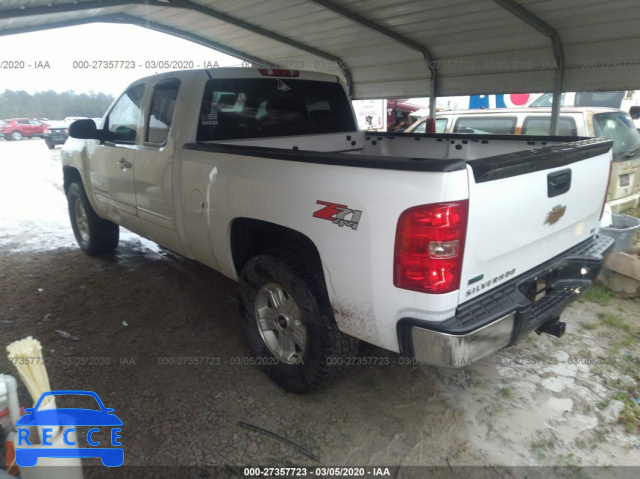 2011 CHEVROLET SILVERADO 1500 LTZ 1GCRKTE37BZ375775 image 2