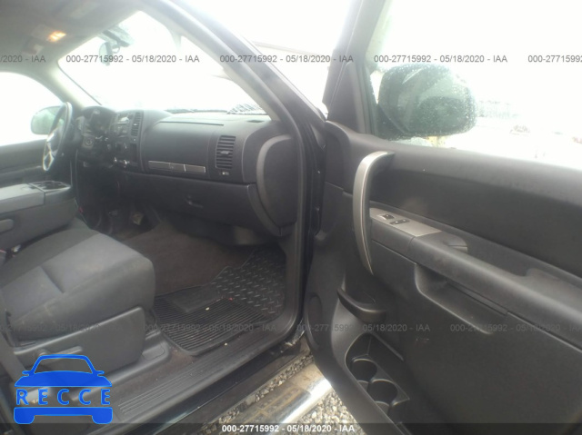 2011 CHEVROLET SILVERADO 1500 LT 1GCRKSE0XBZ265612 зображення 4