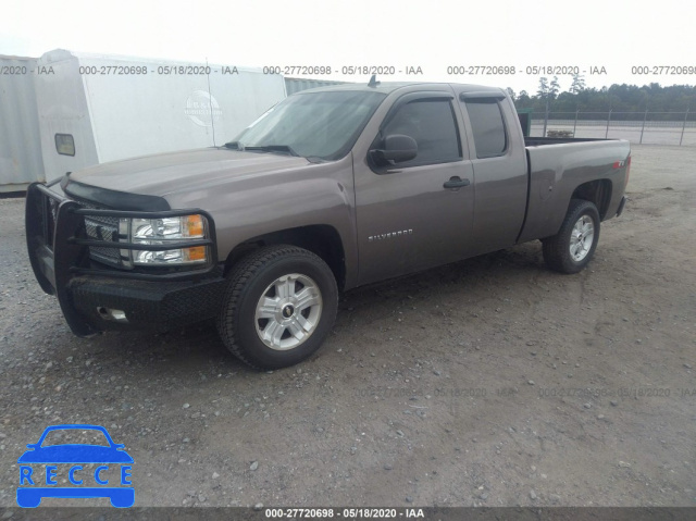 2013 CHEVROLET SILVERADO 1500 C1500 LT 1GCRCSE01DZ325504 image 1
