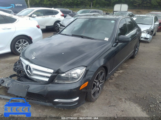 2013 MERCEDES-BENZ C-CLASS C 300 WDDGF8AB2DR268079 image 1