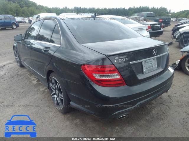 2013 MERCEDES-BENZ C-CLASS C 300 WDDGF8AB2DR268079 image 2