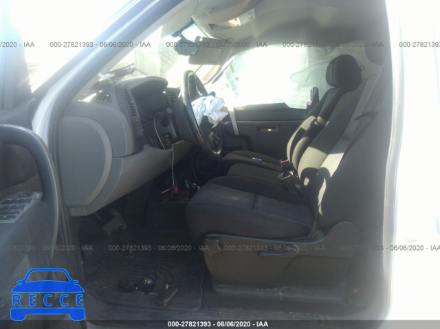 2011 CHEVROLET SILVERADO 1500 K1500 LS 3GCPKREA2BG181261 image 4