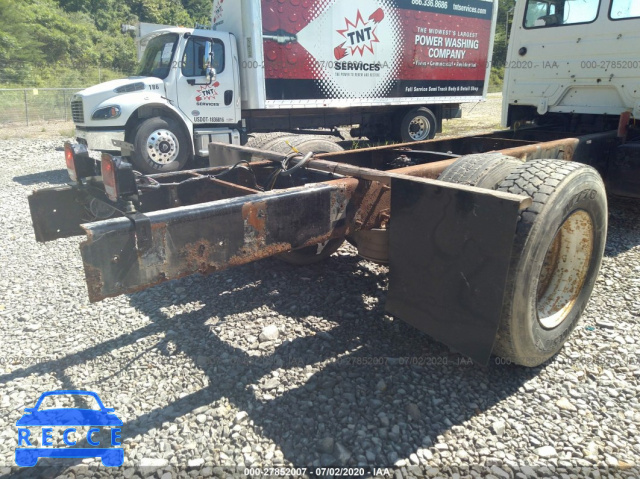 2003 FREIGHTLINER FL70 1FVABTAK33HJ60321 image 3