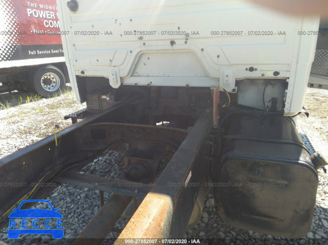 2003 FREIGHTLINER FL70 1FVABTAK33HJ60321 image 7