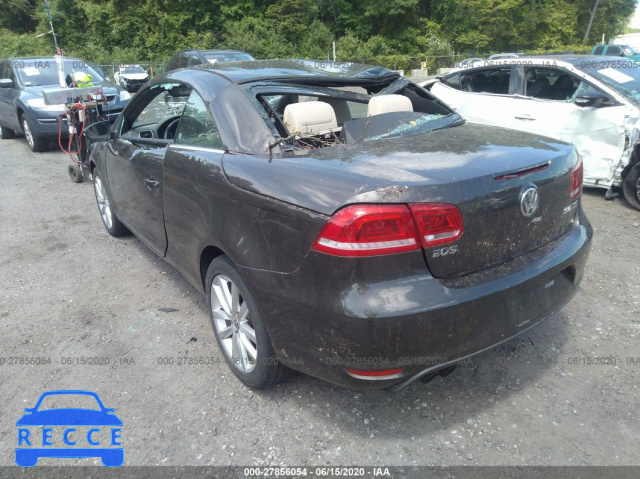 2015 VOLKSWAGEN EOS KOMFORT/SPORT WVWBW8AH0FV003373 зображення 2