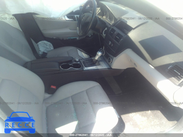 2011 MERCEDES-BENZ C-CLASS 300 WDDGF5EB5BA436236 image 4