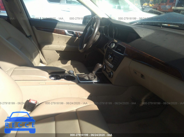 2013 MERCEDES-BENZ C-CLASS 300 4MATIC WDDGF8AB6DR286682 image 4