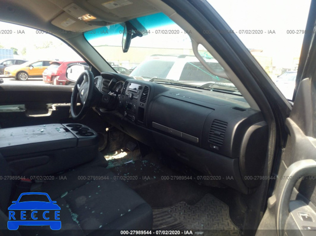 2013 CHEVROLET SILVERADO 1500 LT 1GCRKSE73DZ321616 зображення 4