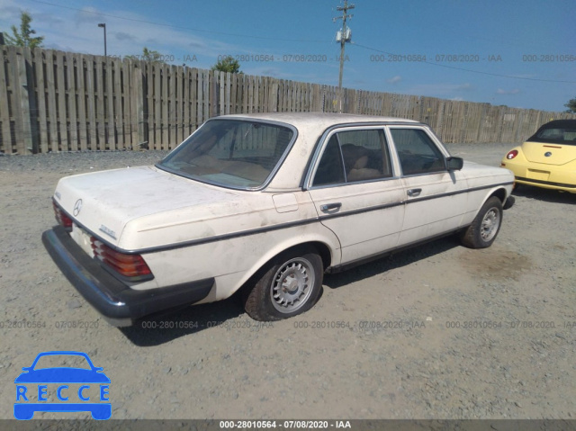 1983 MERCEDES-BENZ 240 D WDBAB23AXDB411641 Bild 3