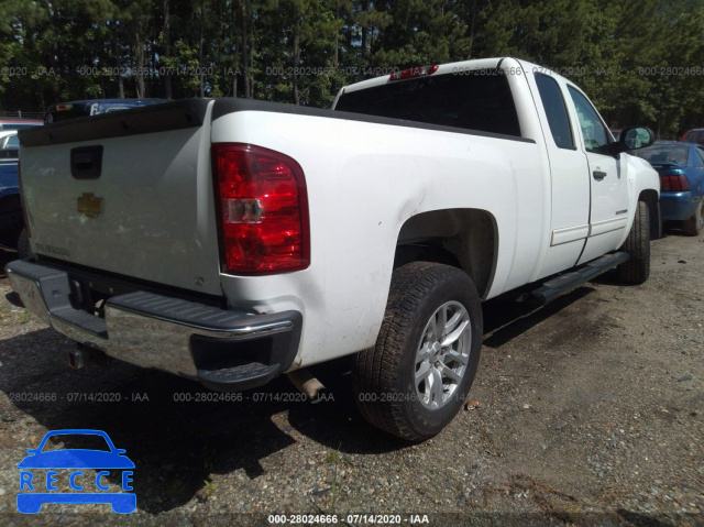 2013 CHEVROLET SILVERADO 1500 C1500 LT 1GCRCSE00DZ328068 зображення 3