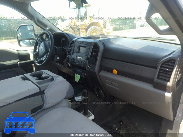 2019 FORD SUPER DUTY F-350 SRW XL/XLT/LARIAT 1FT8W3BT0KEF59547 image 4