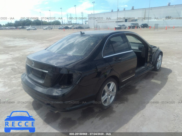 2011 MERCEDES-BENZ C-CLASS 300 WDDGF5EB5BR136956 image 3