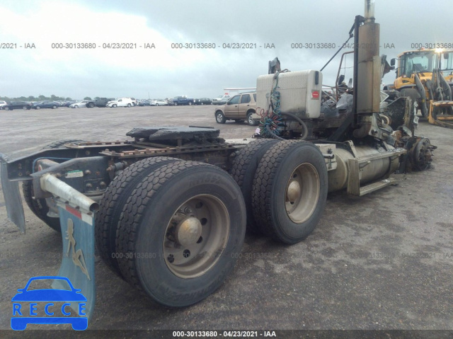 1999 FREIGHTLINER FLD  1FUYDCYB9XPA71757 image 3