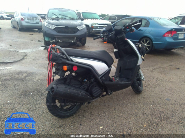 2015 YAMAHA YW125  RKRSE48Y9FA098386 image 3