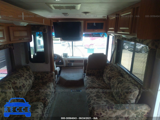 2005 WORKHORSE CUSTOM CHASSIS MOTORHOME CHASSIS P3500 5B4LP57G553402777 зображення 4