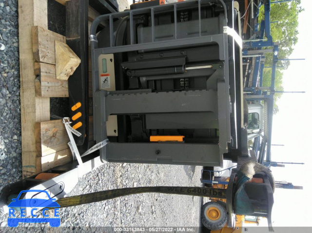 2022 CROWN FORKLIFT 10439430 зображення 9