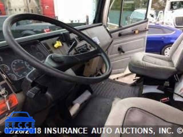 2002 FREIGHTLINER FL70 1FVABTBV12HJ88156 image 4