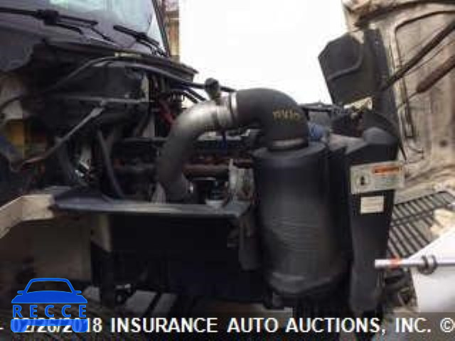 2002 FREIGHTLINER FL70 1FVABTBV12HJ88156 image 8
