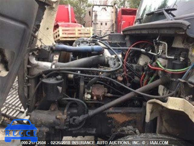 1999 FREIGHTLINER FL70 FL70 1FV6HFAAXXHB09131 image 8